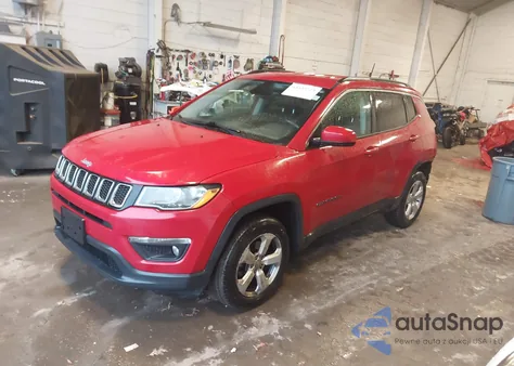 2018 Jeep Compass Latitude 4X4 from USA, damaged, VIN 3C4NJDBB2JT192566